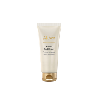 Crema mineral para pies AHAVA con minerales del Mar Muerto para talones ásperos
